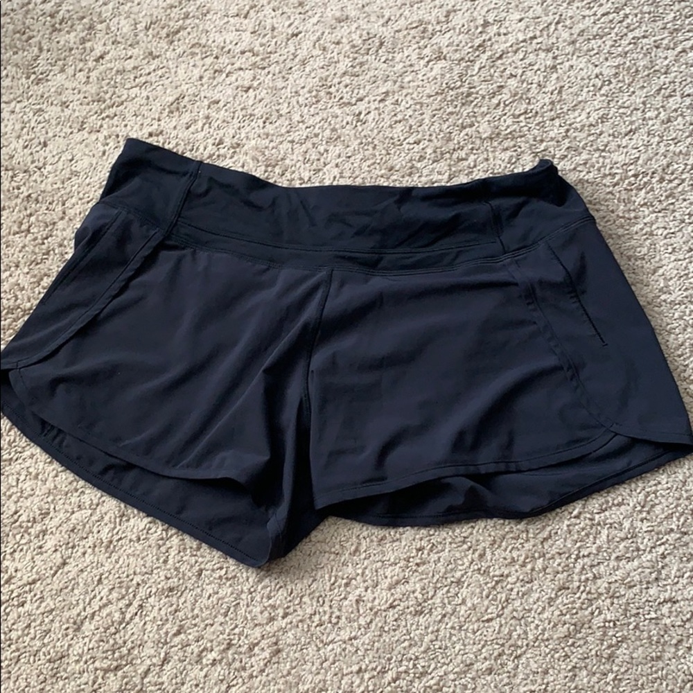 lululemon black shorts